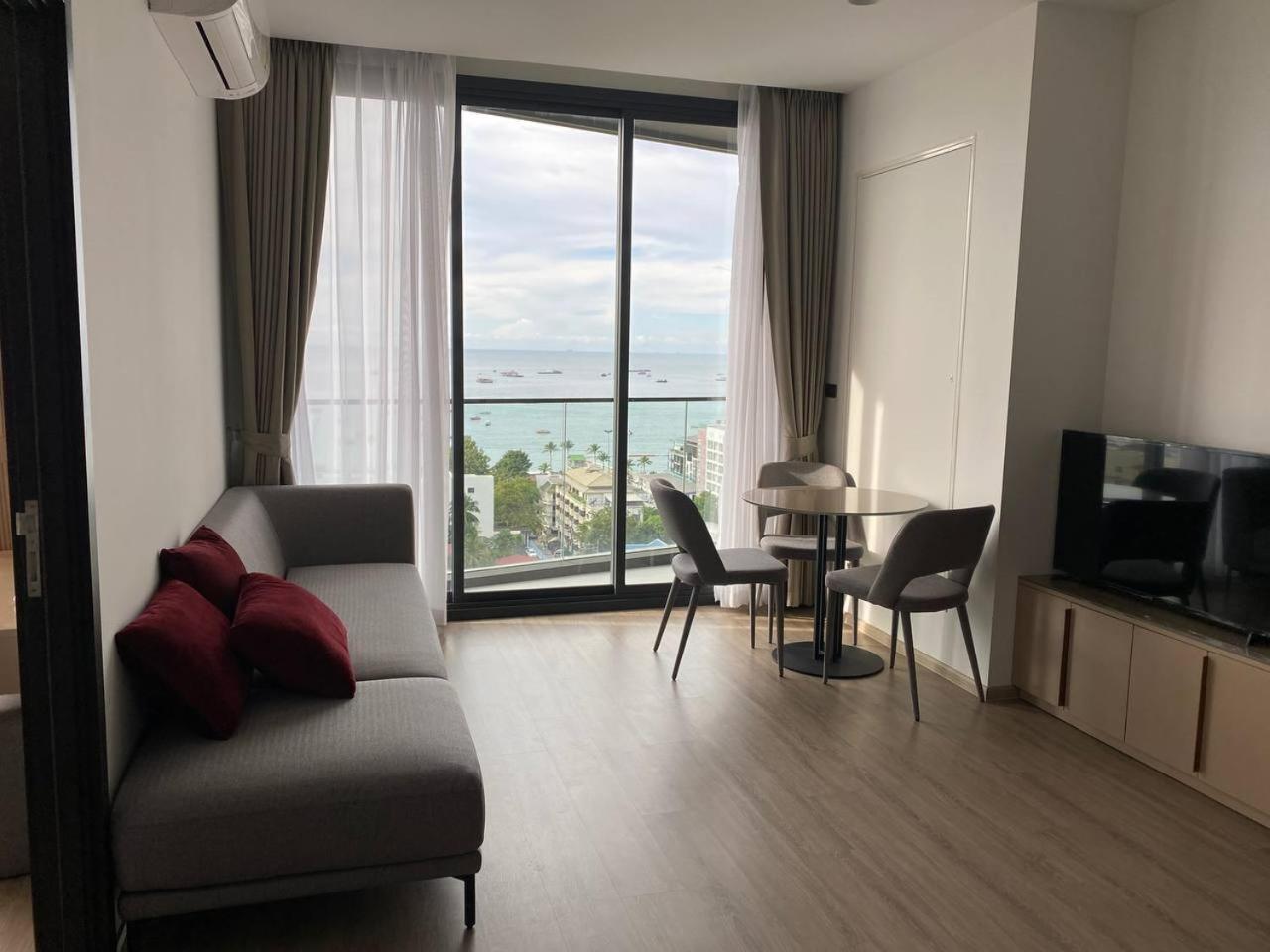 Condo Edge Central Pattaya Eksteriør bilde